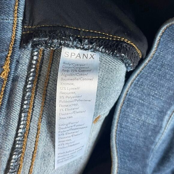 SPANX Distressed Denim Legging Skinny Jeans in Medium Wash Raw Hem - Size M - Picture 6 of 6